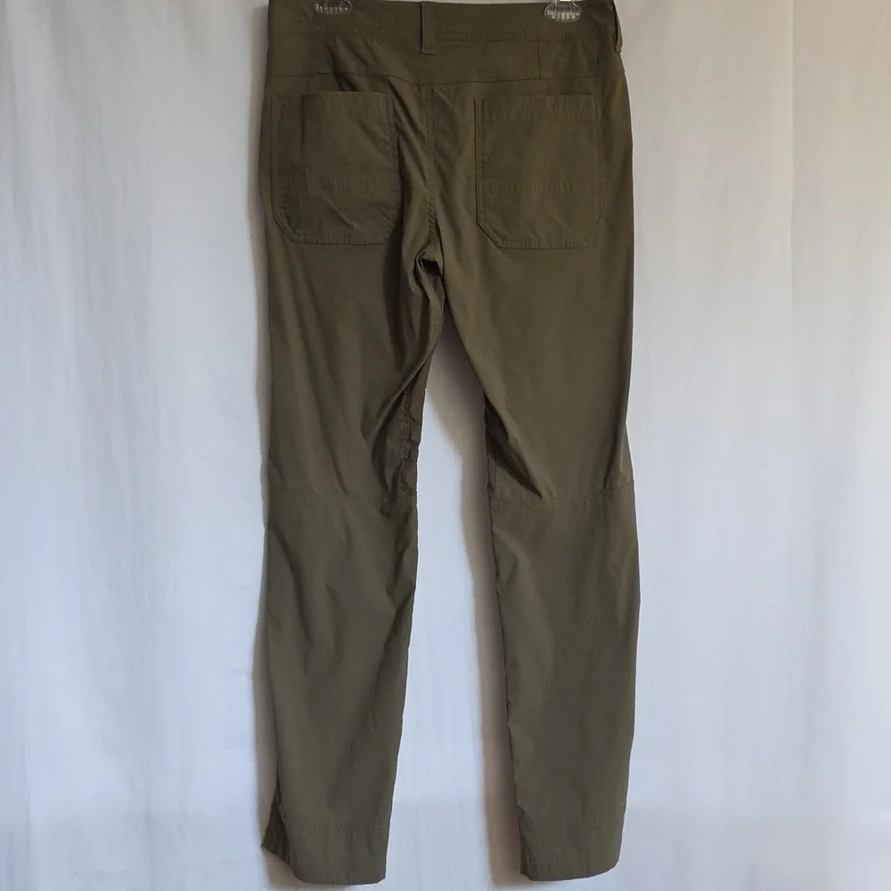 Marmot Green Mens Pants.  Size 30